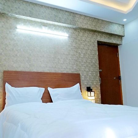 Dwarka Lodging & Boarding Mulki Экстерьер фото