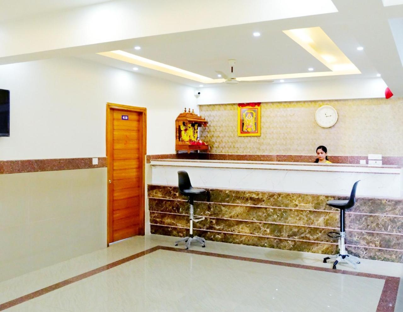 Dwarka Lodging & Boarding Mulki Экстерьер фото